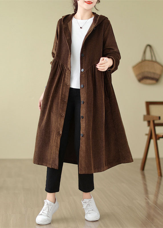 Well Tailored Coat with a Graceful Silhouette
