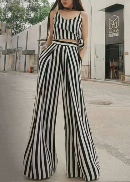 Well Tailored Pants with a Graceful Silhouette
