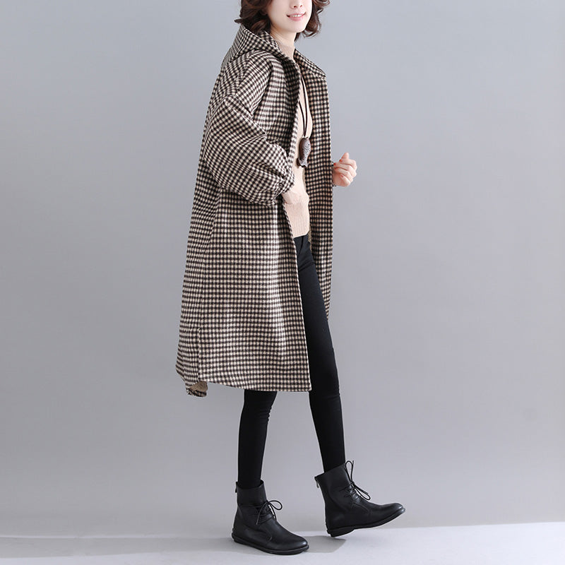 Elegantly Styled Coat for Everyday Wear