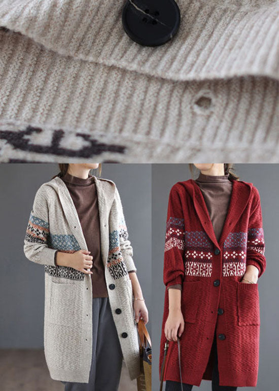 Classic Vintage Cardigan with a Flattering Fit