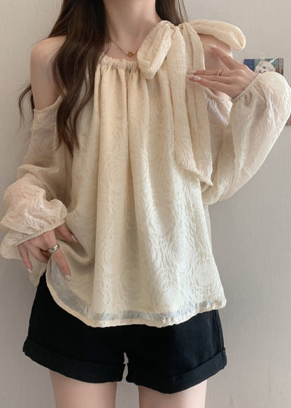 Classic Vintage Shirt with a Flattering Fit