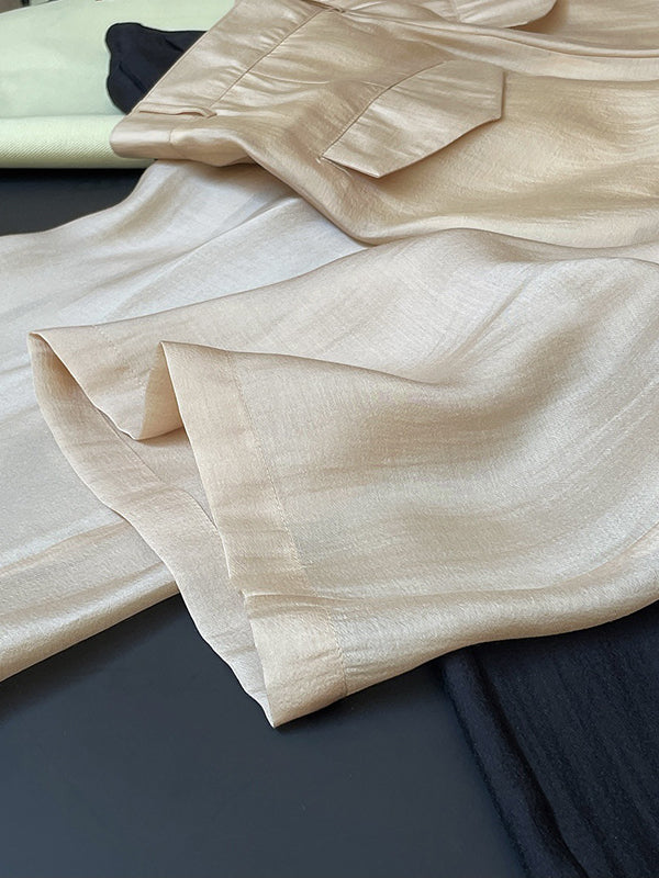 Sophisticated Trousers with a Clean Classic Look