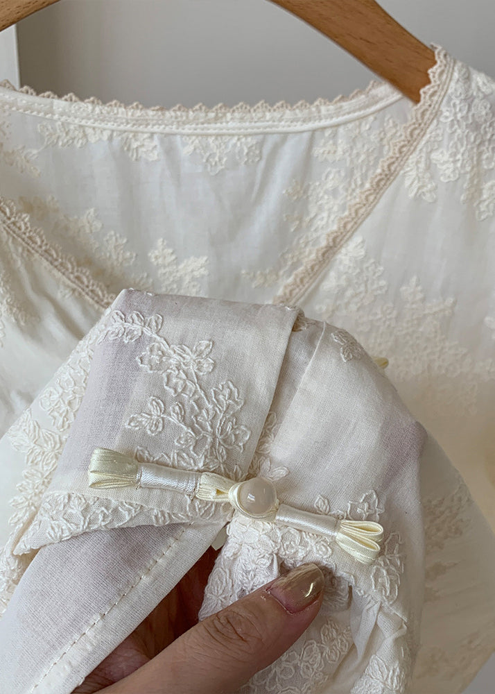 Elegantly Styled Shirt for Everyday Wear