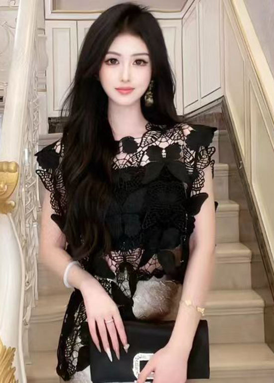 Beautifully Finished Top in a Timeless Design