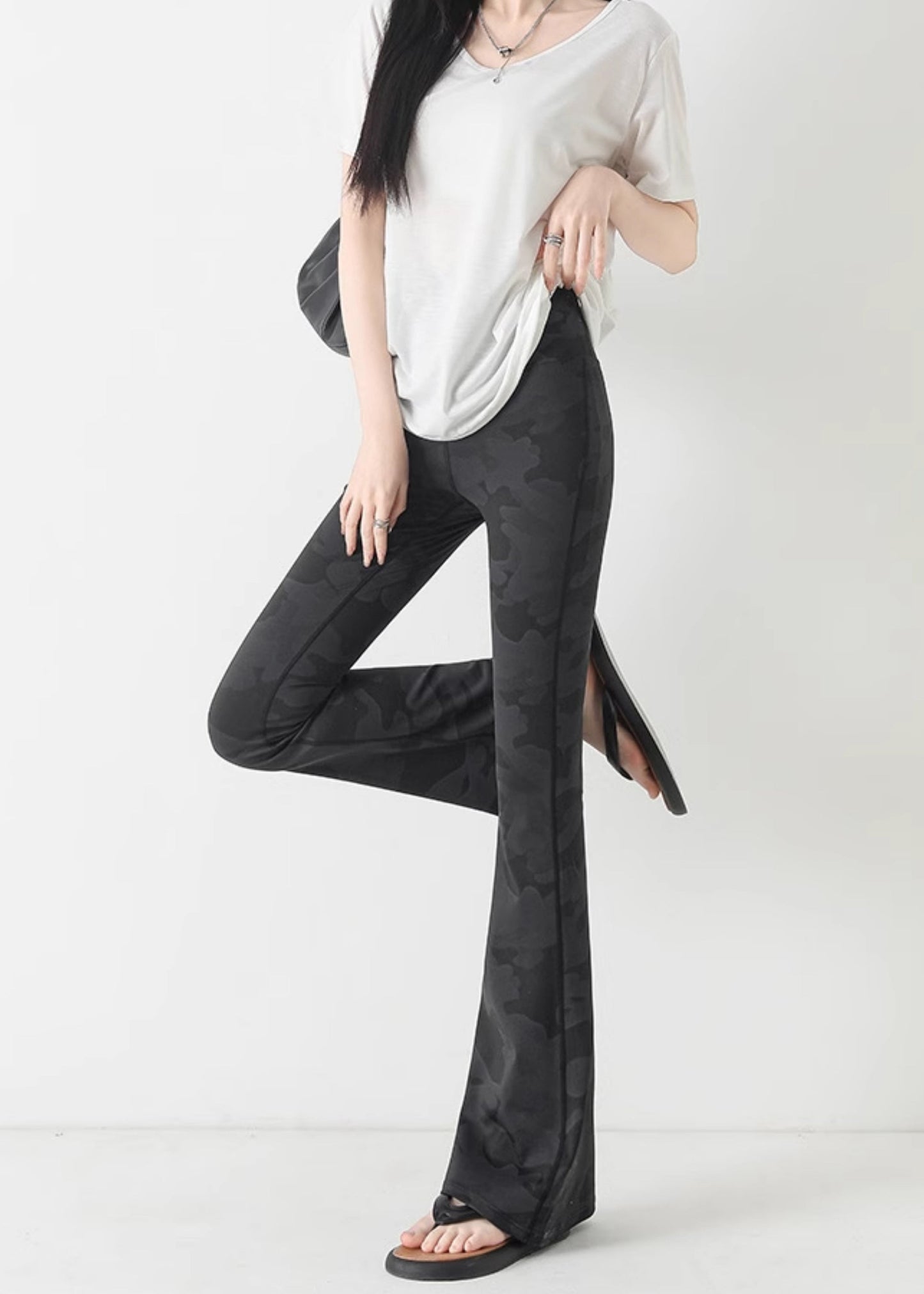 Classic Vintage Pants with a Flattering Fit