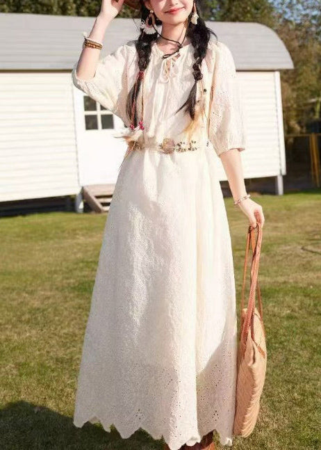 Beautifully Finished Dress in a Timeless Design
