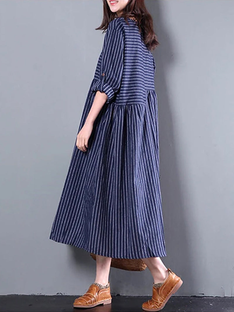 Effortlessly Elegant Dress with a Timeless Design