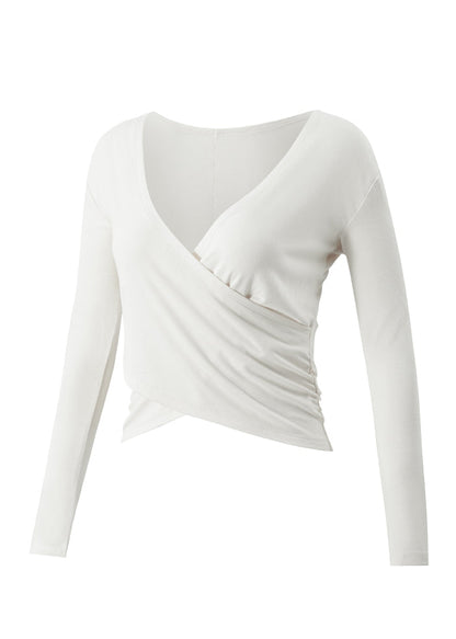 Effortlessly Elegant Top with a Timeless Design