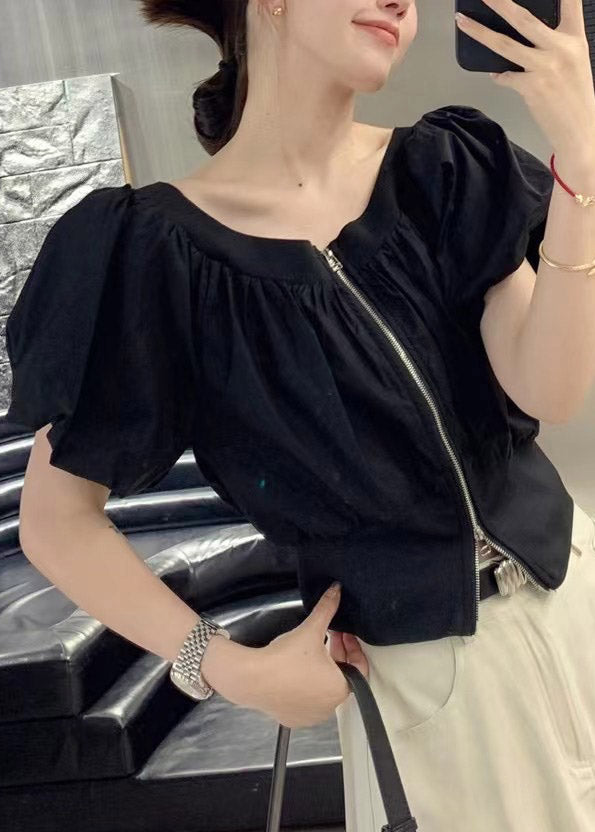 Beautifully Crafted Shirt in a Classic Style