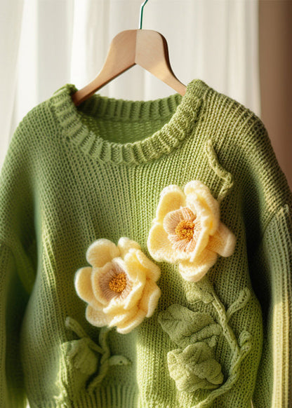Beautifully Finished Sweater in a Timeless Design
