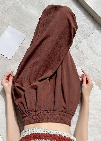 Effortlessly Elegant Pants with a Timeless Design