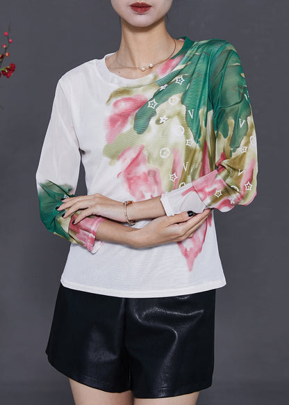 Effortlessly Elegant Blouse with a Timeless Design