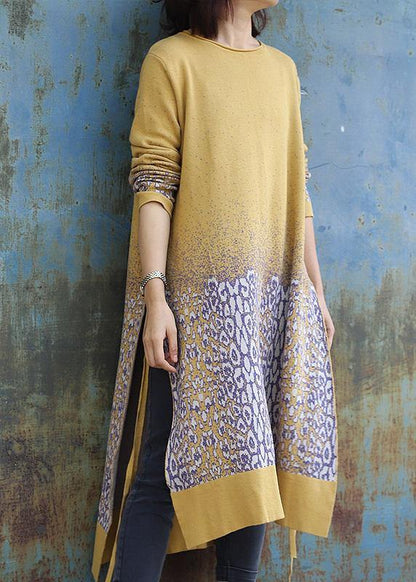 Effortlessly Elegant Sweater with a Timeless Design
