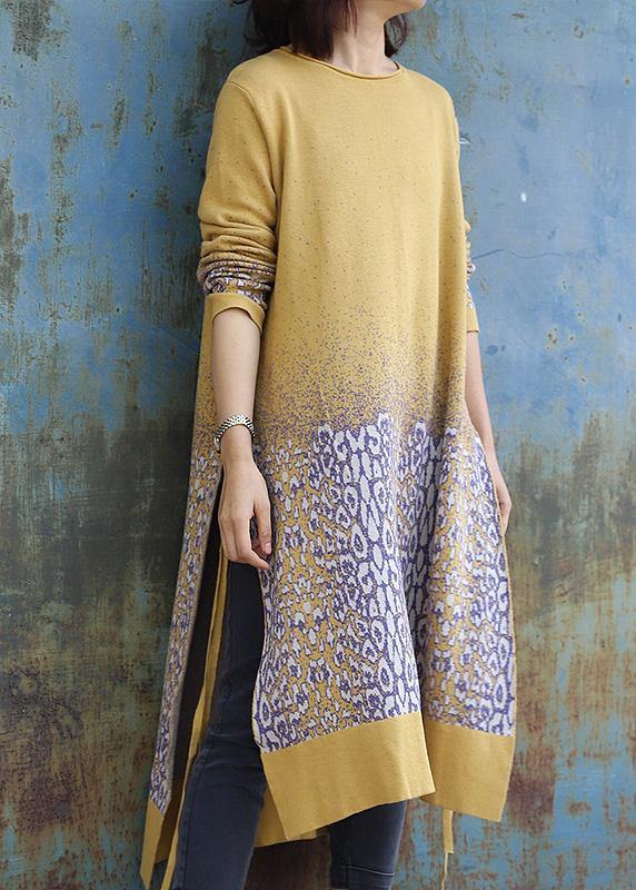 Effortlessly Elegant Sweater with a Timeless Design
