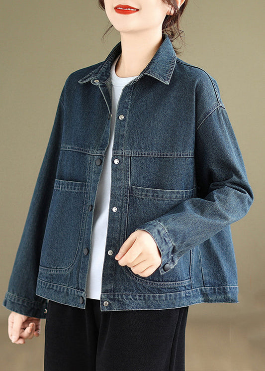 Sophisticated Coat with a Clean Classic Look