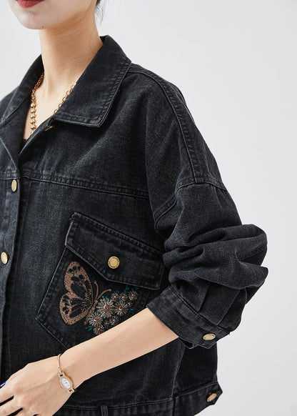 Gracefully Styled Jacket for Any Occasion