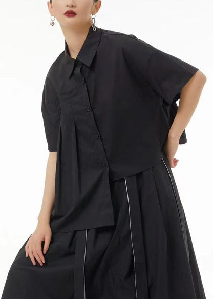 Beautifully Crafted Blouse in a Classic Style