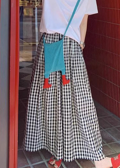 Effortlessly Elegant Pants with a Timeless Design