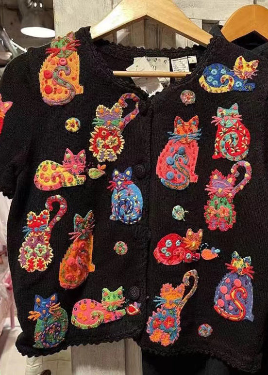 Classic Vintage Shirt with a Flattering Fit