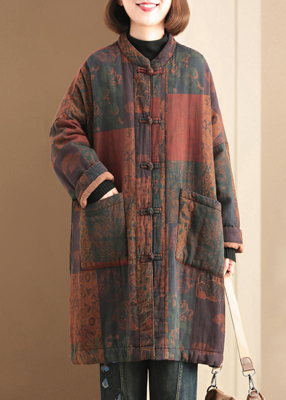 Beautifully Finished Coat in a Timeless Design