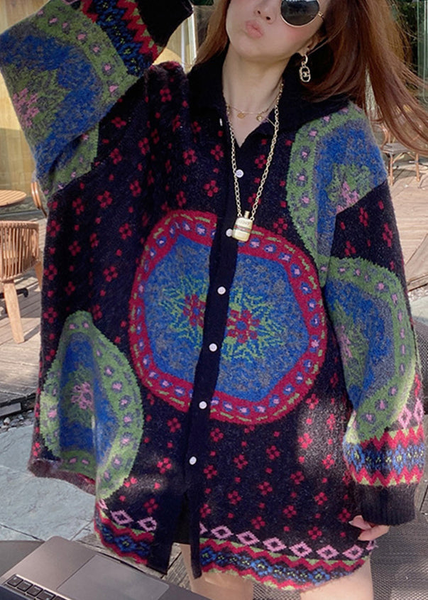 Elegantly Styled Coat for Everyday Wear