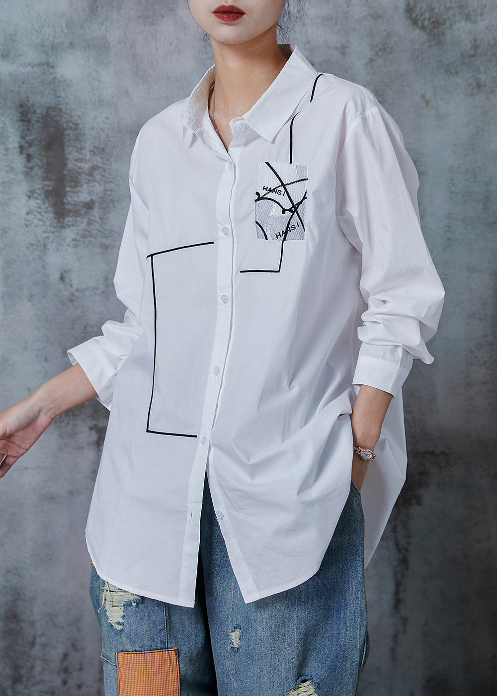 Well Tailored Shirt with a Graceful Silhouette