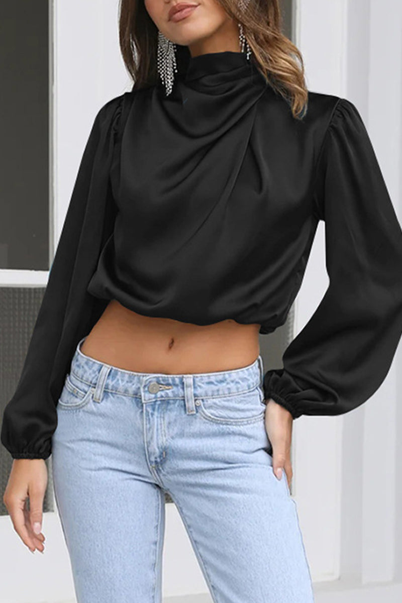 Effortlessly Elegant Top with a Timeless Design