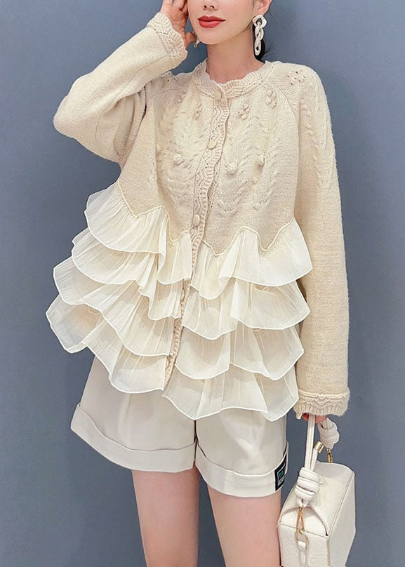 A Vintage Style Top with Delicate Timeless Details