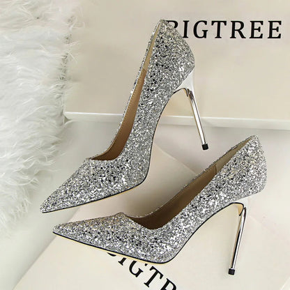 Chic Orthopedic Heels with Unique Design