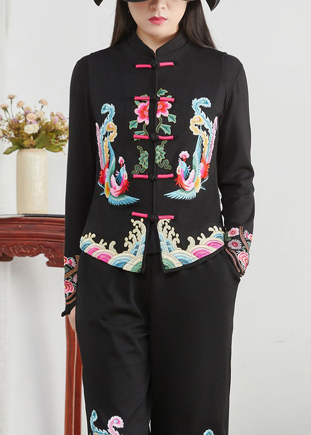 Elegantly Styled Coat for Everyday Wear