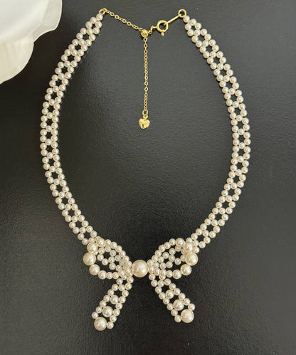 Classic Pearl Set with Timeless Appeal