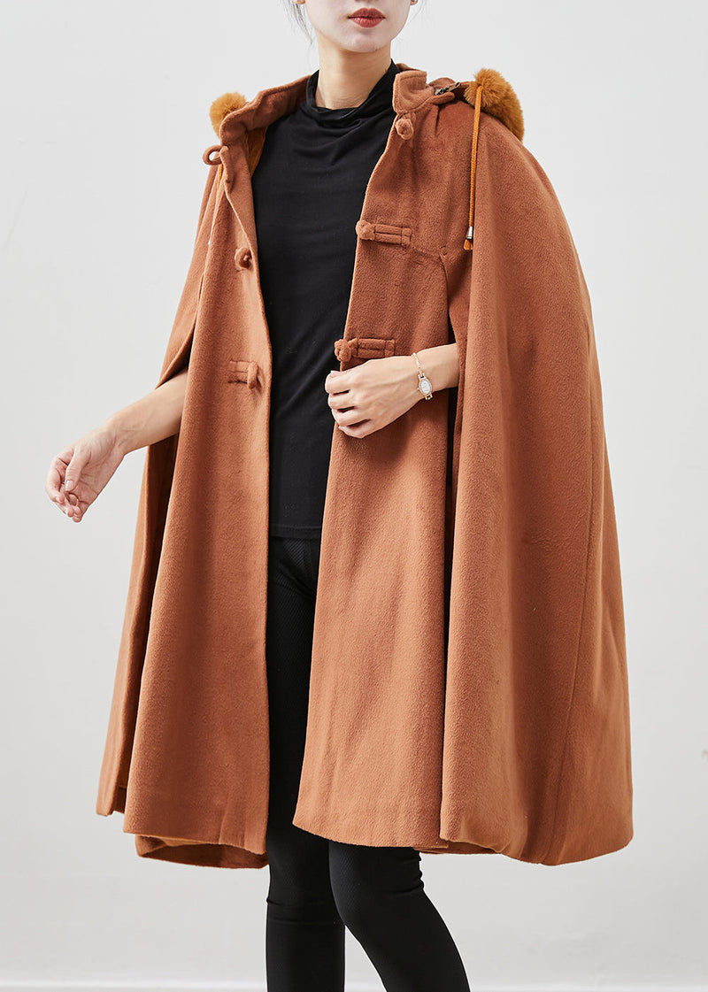 Well Tailored Coat with a Graceful Silhouette