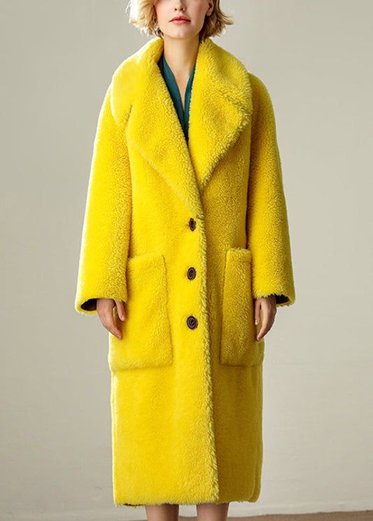 Sophisticated Coat with a Clean Classic Look