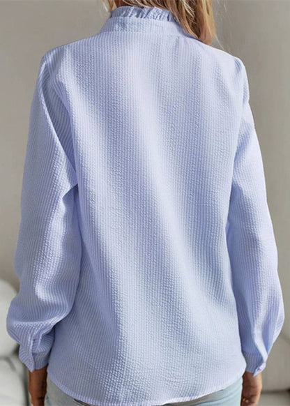 Effortlessly Elegant Shirt with a Timeless Design