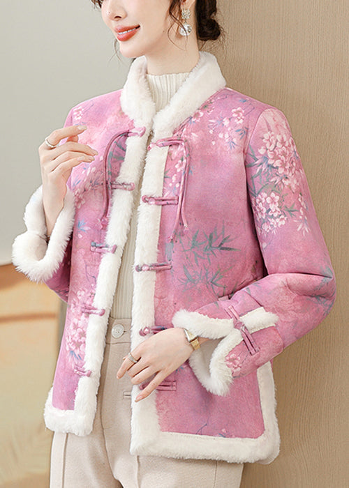 Classic Vintage Coat with a Flattering Fit