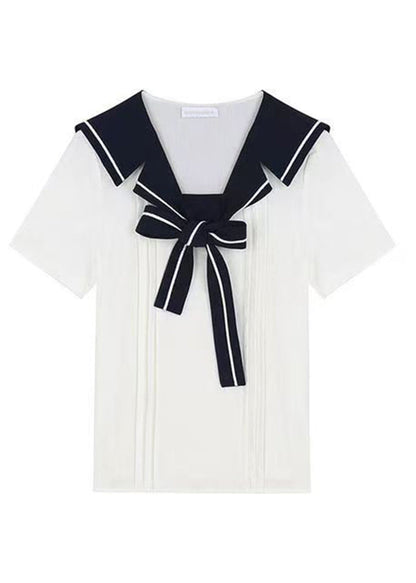 Beautifully Finished Blouse in a Timeless Design