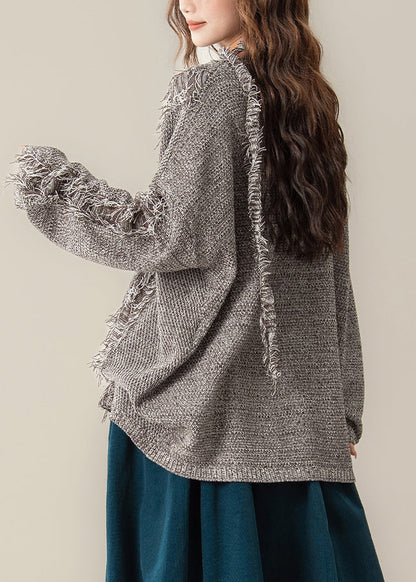 Classic Vintage Sweater with a Flattering Fit