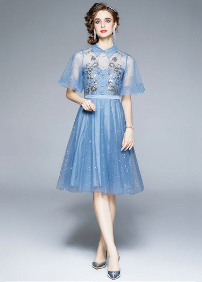 Well Tailored Dress with a Graceful Silhouette