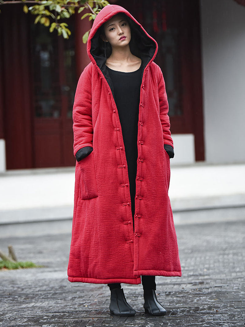 Beautifully Finished Coat in a Timeless Design