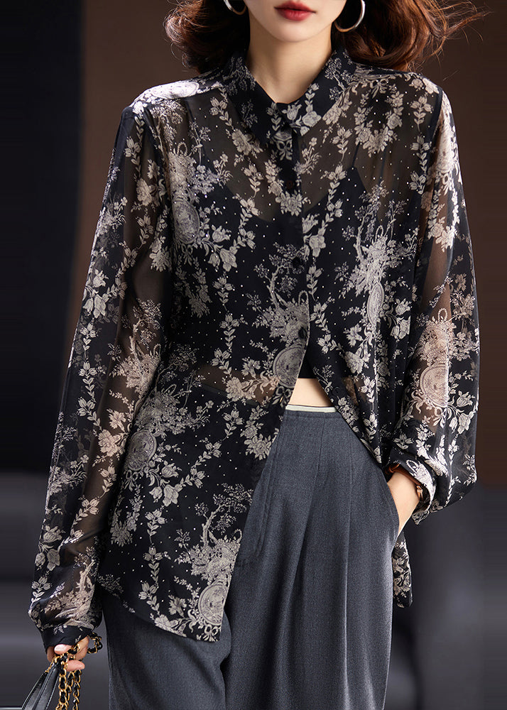 Beautifully Finished Shirt in a Timeless Design