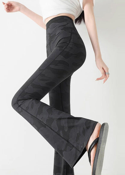 Classic Vintage Pants with a Flattering Fit