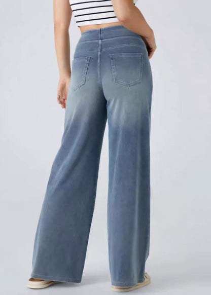 Classic Vintage Pants with a Flattering Fit