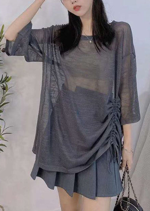 Effortlessly Elegant Top with a Timeless Design