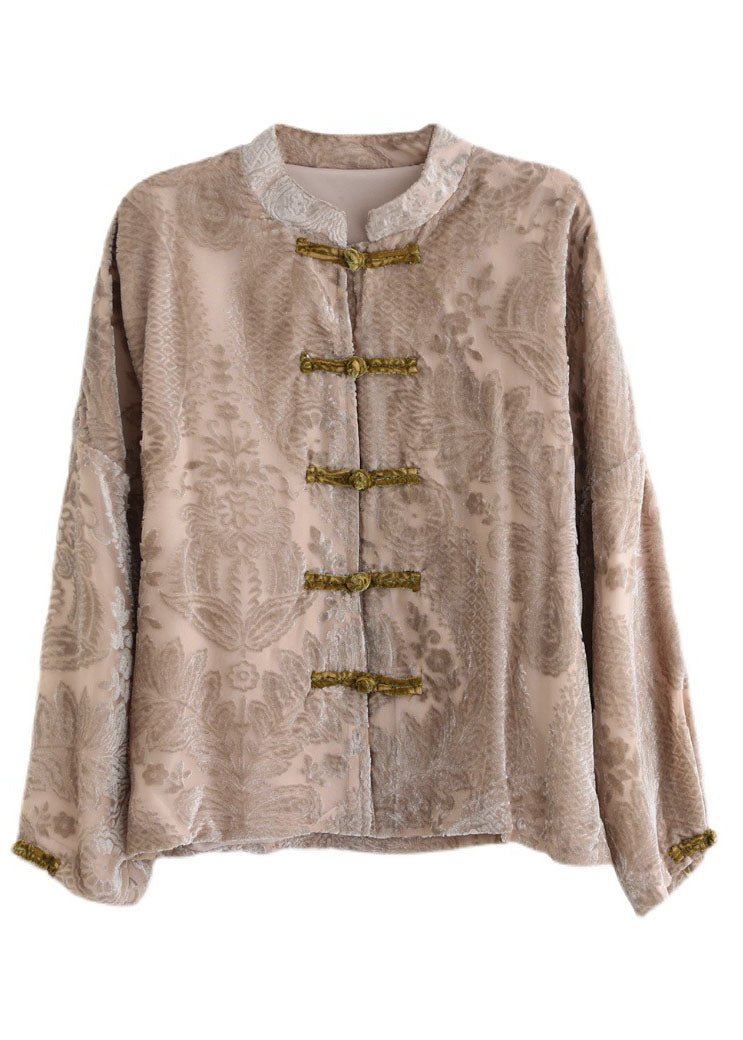 Well Tailored Shirt with a Graceful Silhouette