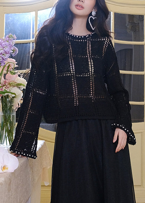 Beautifully Finished Top in a Timeless Design