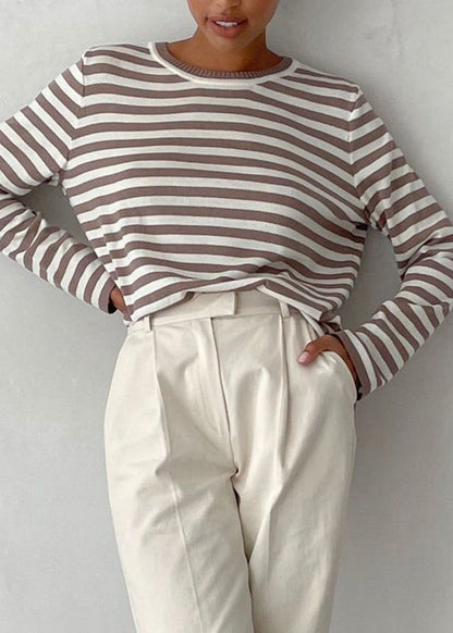 Effortlessly Elegant Shirt with a Timeless Design