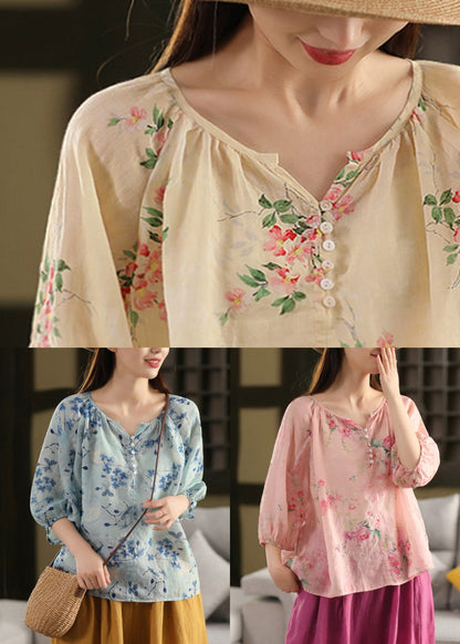 Beautifully Crafted Blouse in a Classic Style