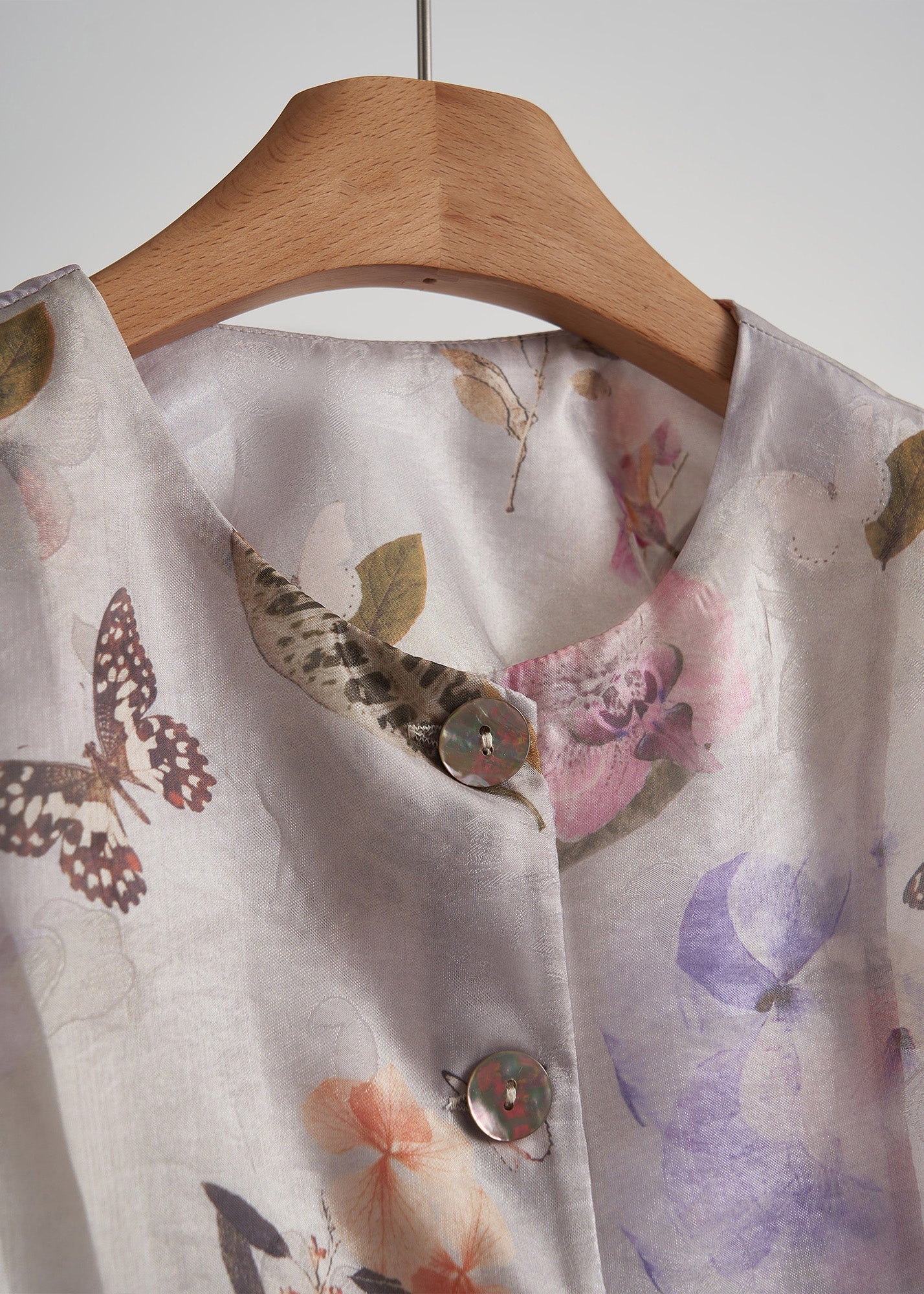 Beautifully Crafted Shirt in a Classic Style