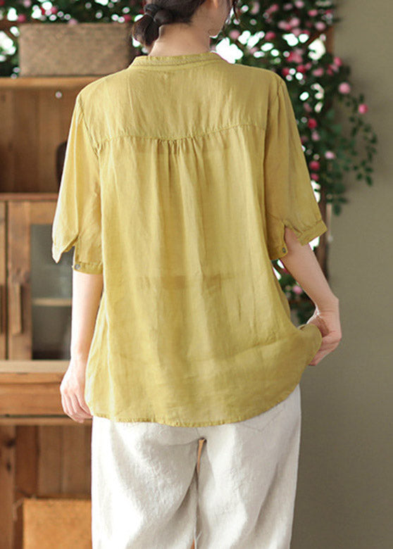 Classic Vintage Shirt with a Flattering Fit