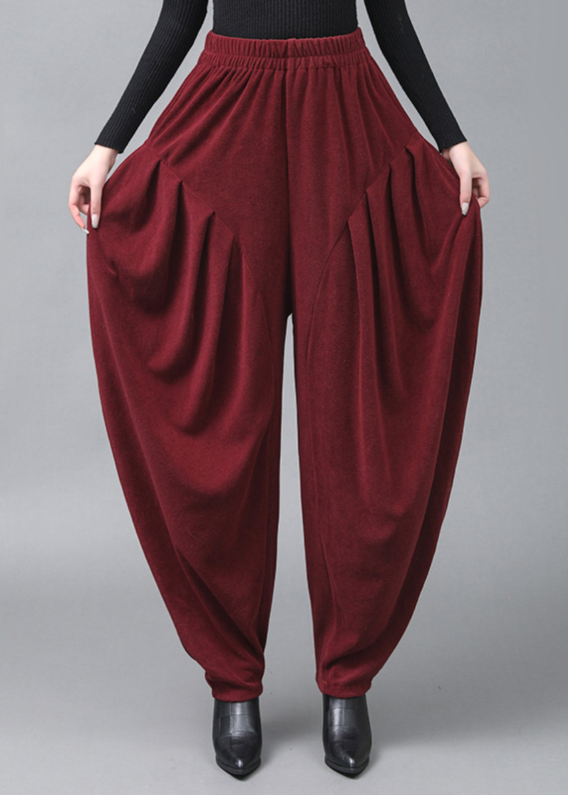 Classic Vintage Pants with a Flattering Fit